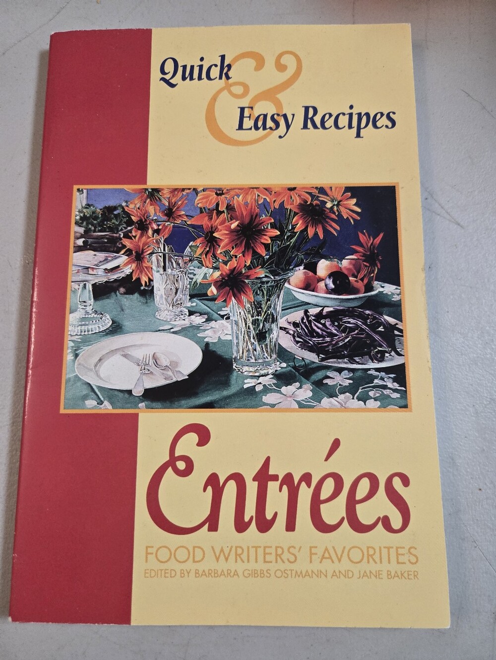 Quick & Easy Recipes Entrées - Yellow and Red Cookbook